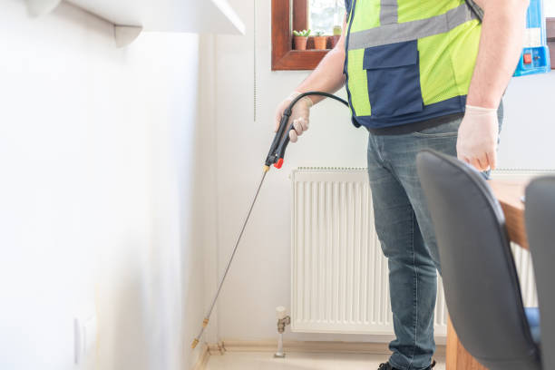 Best Affordable Pest Control Services  in Overland Park, KS